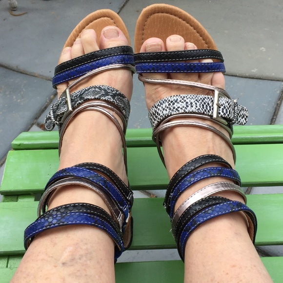 comfortable gladiator sandals